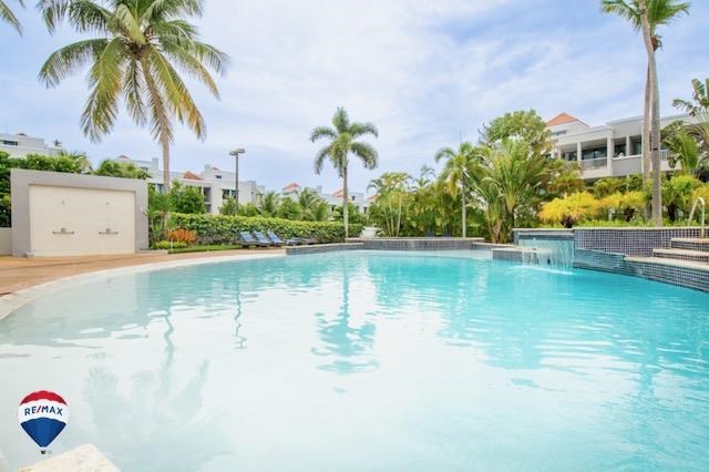 RE/MAX real estate, Puerto Rico, Bo Brenas, Big house with a POOL! - Gated community in San Juan!