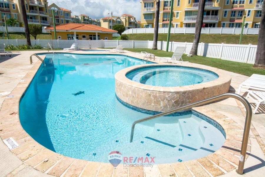 RE/MAX real estate, Puerto Rico, Ceiba, Castillo del Mar, Ceiba PR for Lease!!