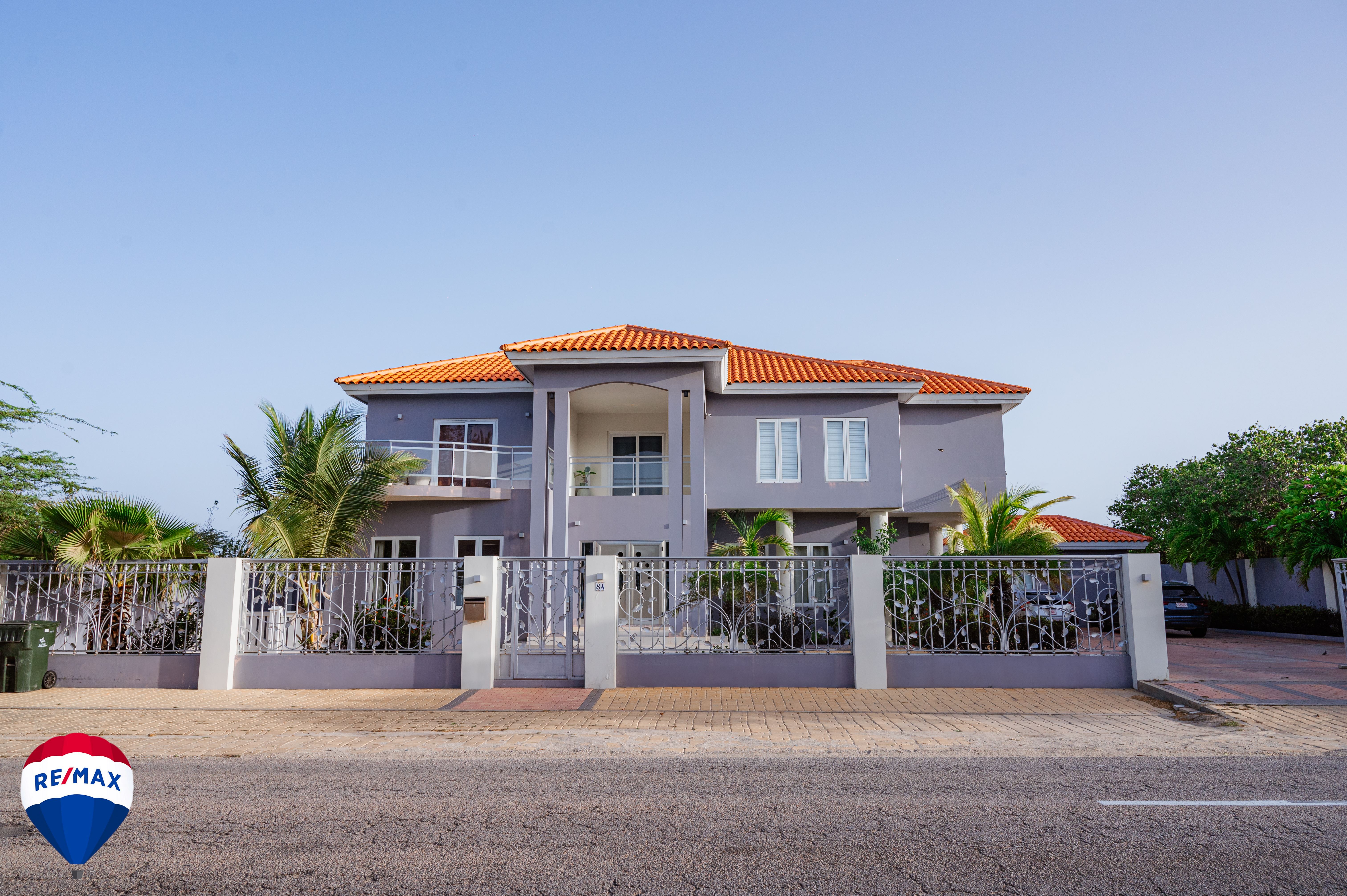 RE/MAX real estate, Aruba, West Punt, Exclusive  two Story Luxury Villa at Malmok Aruba