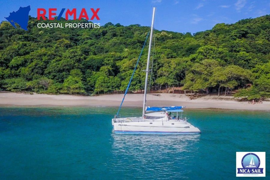 RE/MAX real estate, Nicaragua, San Juan del Sur, [Business] Nica Sail Catamaran 