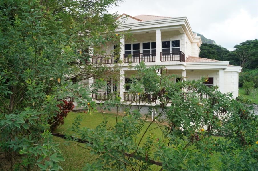RE/MAX real estate, St. Vincent & Grenadines, Pembroke, EMERALD VILLA - CANE GROVE