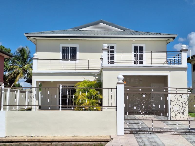 RE/MAX real estate, Trinidad and Tobago, Couva, 3 Bedroom 2.5 Bathroom Fully Air-Conditioned House for Sale in Preysal