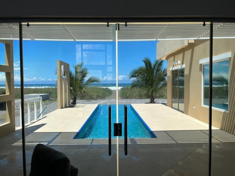 RE/MAX real estate, Panama, Alanje - Guarumal, Spectacular beachfront house
