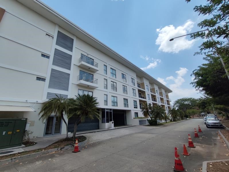 VENTA APARTAMENTO PH SOLEO PANAMA PACIFICO