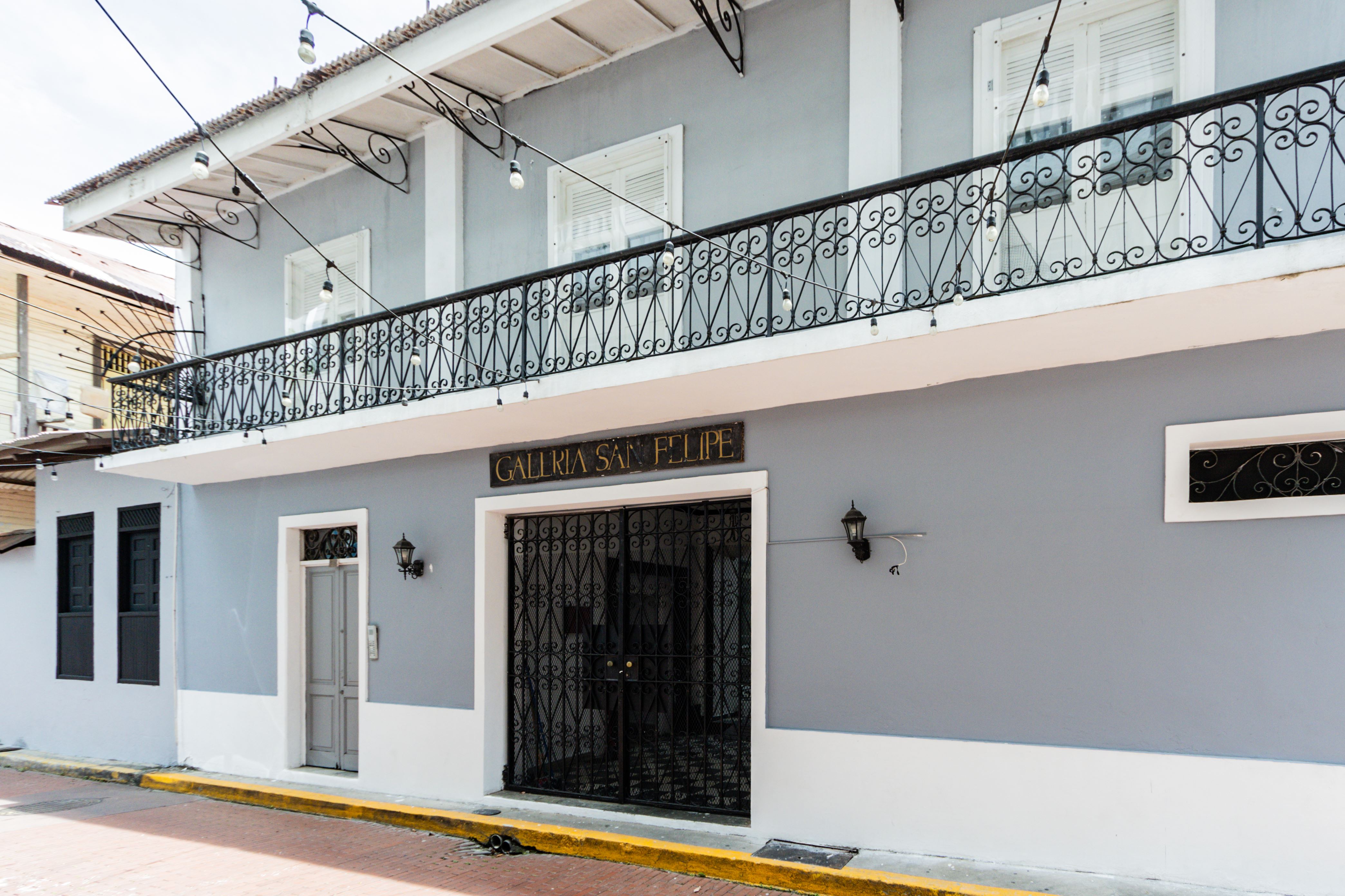 BUILDING FOR RENT IN CASCO VIEJO PANAMA (AG)