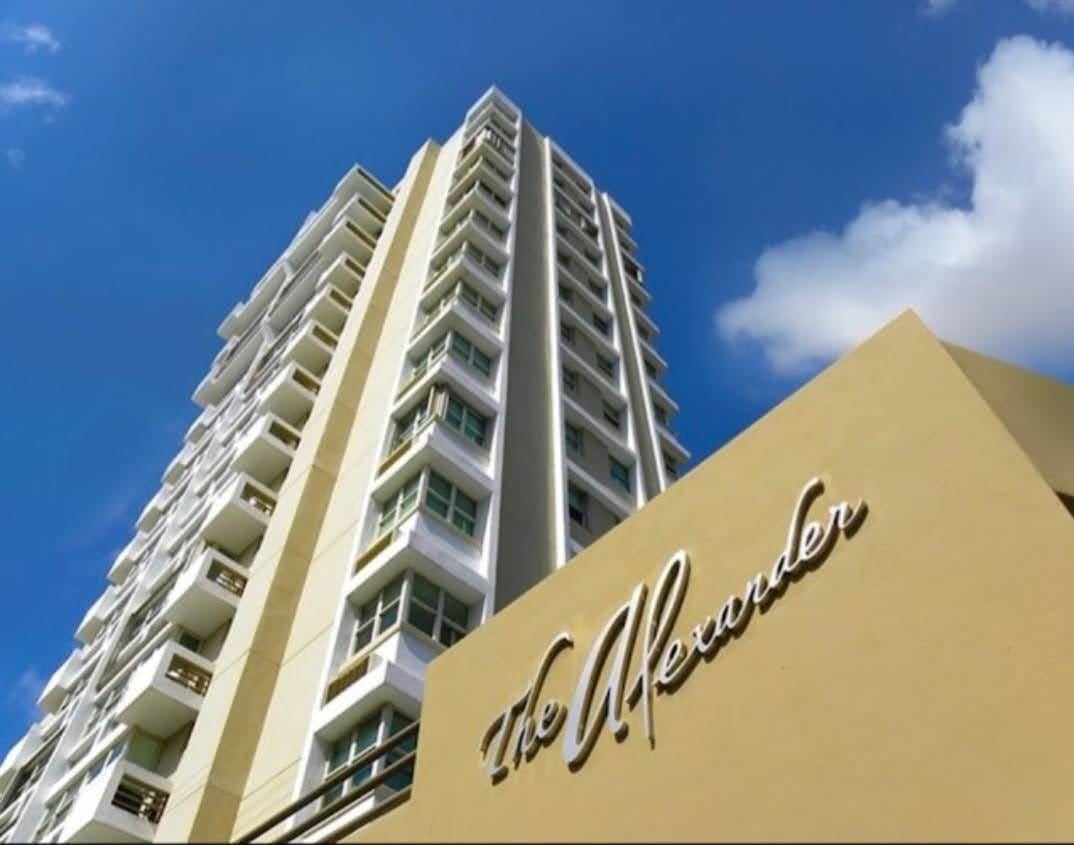 RE/MAX real estate, Puerto Rico, Santurce, Apt. 302 The Alexander Bo. Santurce, PR 