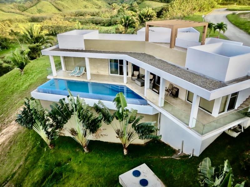 RE/MAX real estate, Honduras, Santa Fe, Fully Equipped 2-Bedroom Home with Spectacular Views