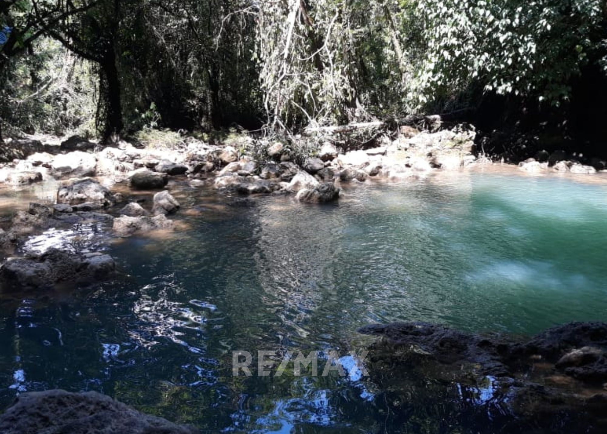 Remax real estate, Guatemala, uspantan, LAND FOR SALE IN USPANTAN, QUICHÉ IT HAS A RIVER IN THE MIDDLE OF THE LAND