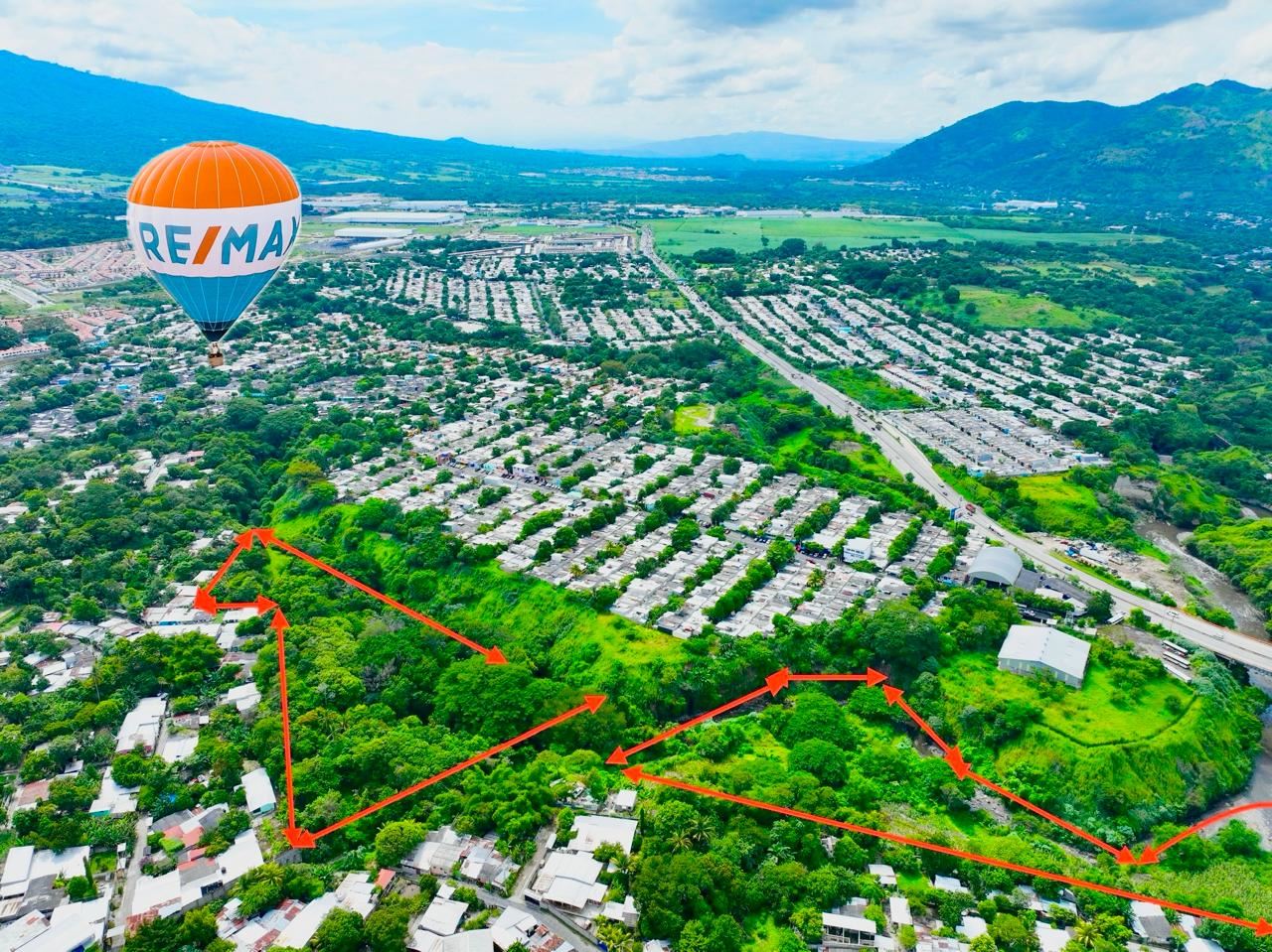 RE/MAX real estate, El Salvador, Apopa, Apopa San Salvador Land for Sale 31,528 Meters of Surface Extension for Real Estate Development or Commercial Lotification