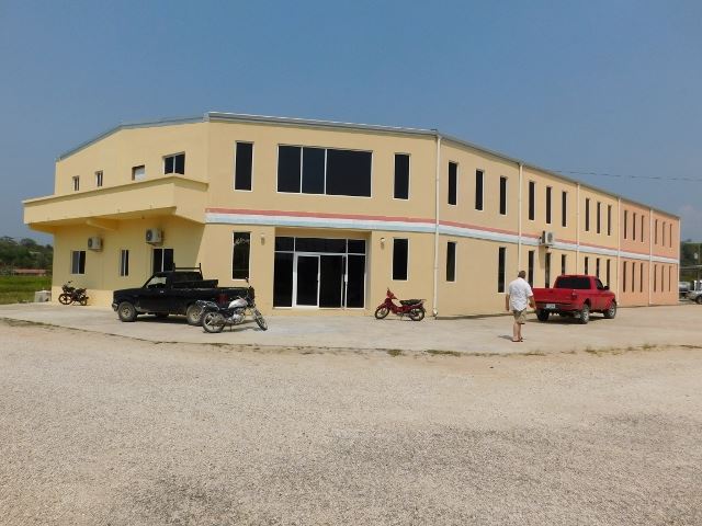 Remax real estate, Belize, Benque Viejo, #2514 – A LARGE MULTI-PURPOSE BUILDING LOCATED IN THE BENQUE VIEJO FREE ZONE, CAYO DISTRICT, BELIZE.