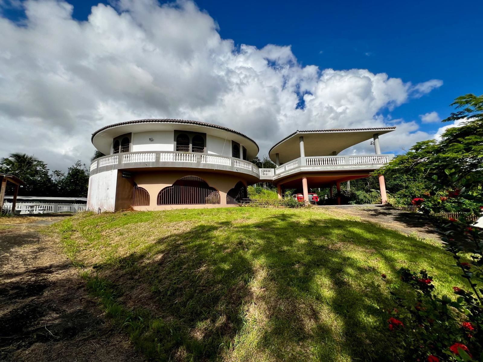 RE/MAX real estate, Puerto Rico, uRB Campo Bello, Unique Fixer-Upper with Multi-Family on Nearly 2 Acre