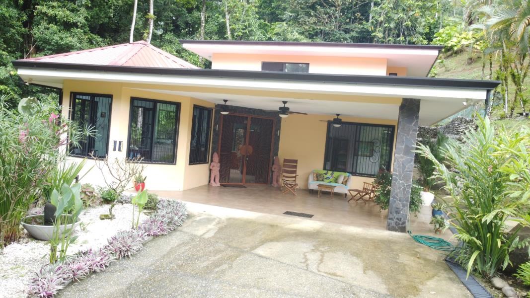 Waterfall House for sale in Ojochal, Costa Rica