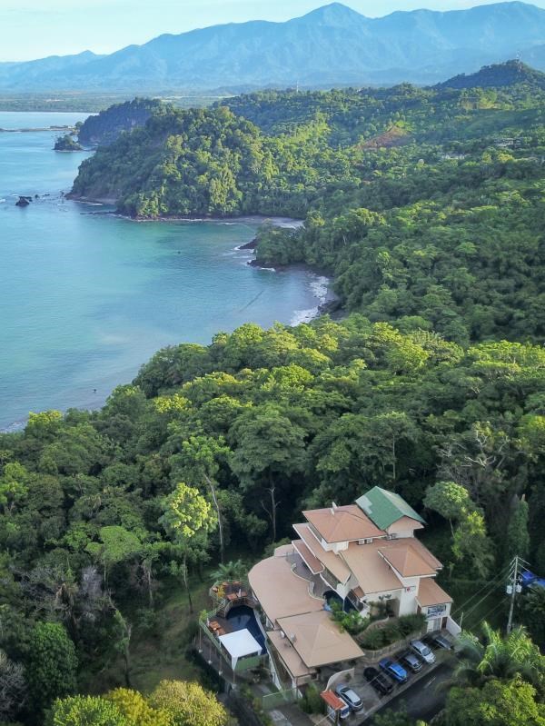 RE/MAX real estate, Costa Rica, Quepos, Exclusive luxury ocean view - property, in one of the most exclusive areas of Manuel Antonio -  Mediterranean-style architecture !!!
