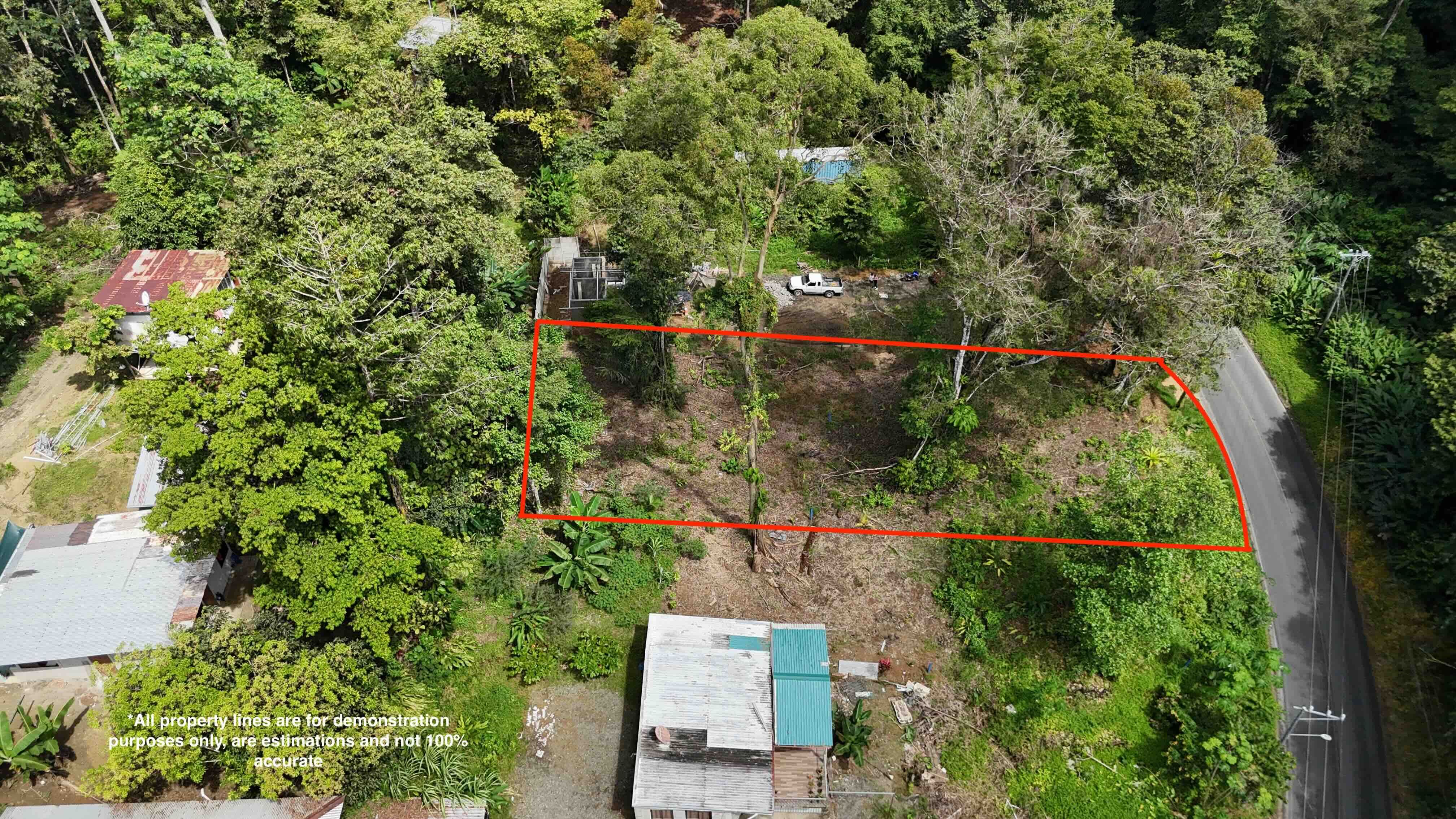 Remax real estate, Costa Rica, Quepos, 13,420 sq. ft. (1,246 m²) Lot in Quepos – Residential & Commercial Potential, Priced to Sell!