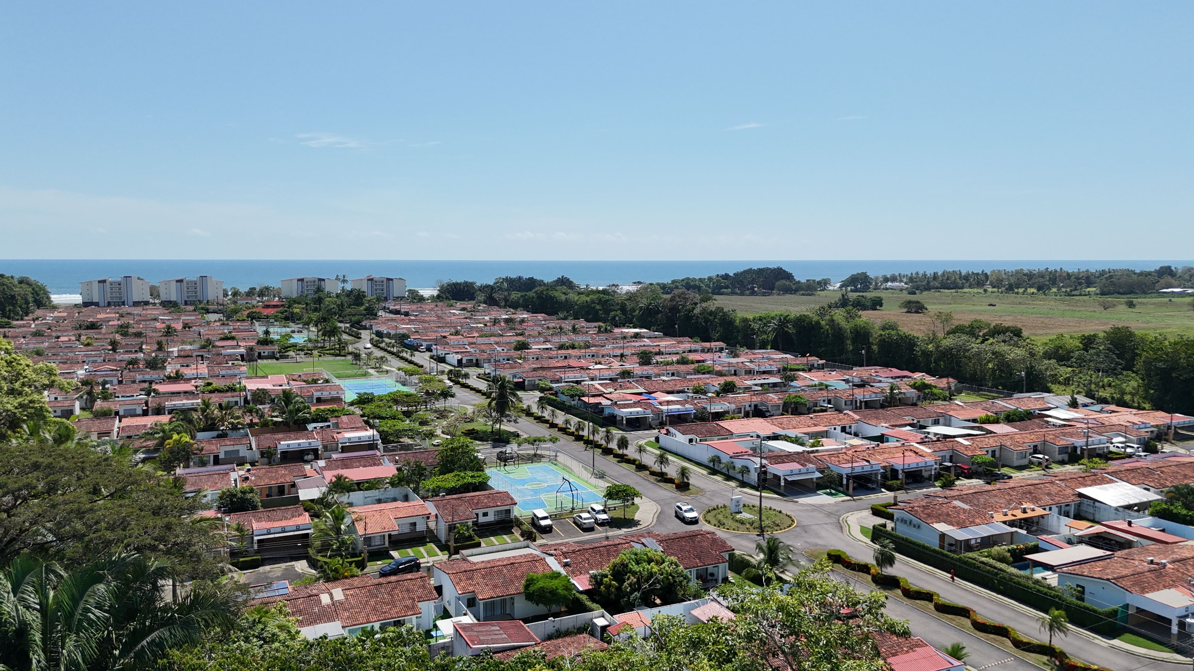 RE/MAX real estate, Costa Rica, Bejuco, Prime Beachside Lots – Condominium MACAO Playa Bejuco - Ready to Build!