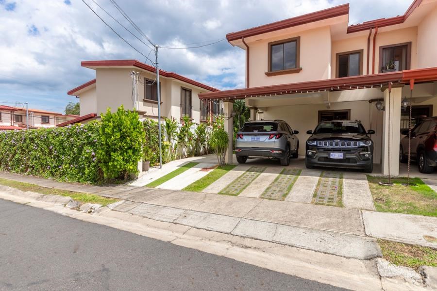 For sales amazing home in Coyol Alajuela