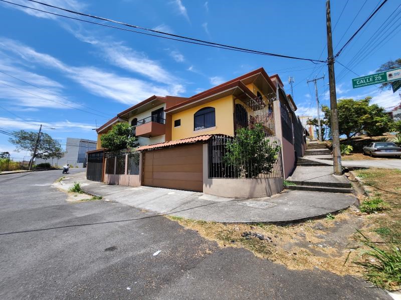 House for Sale in Catedral, Downtown San José