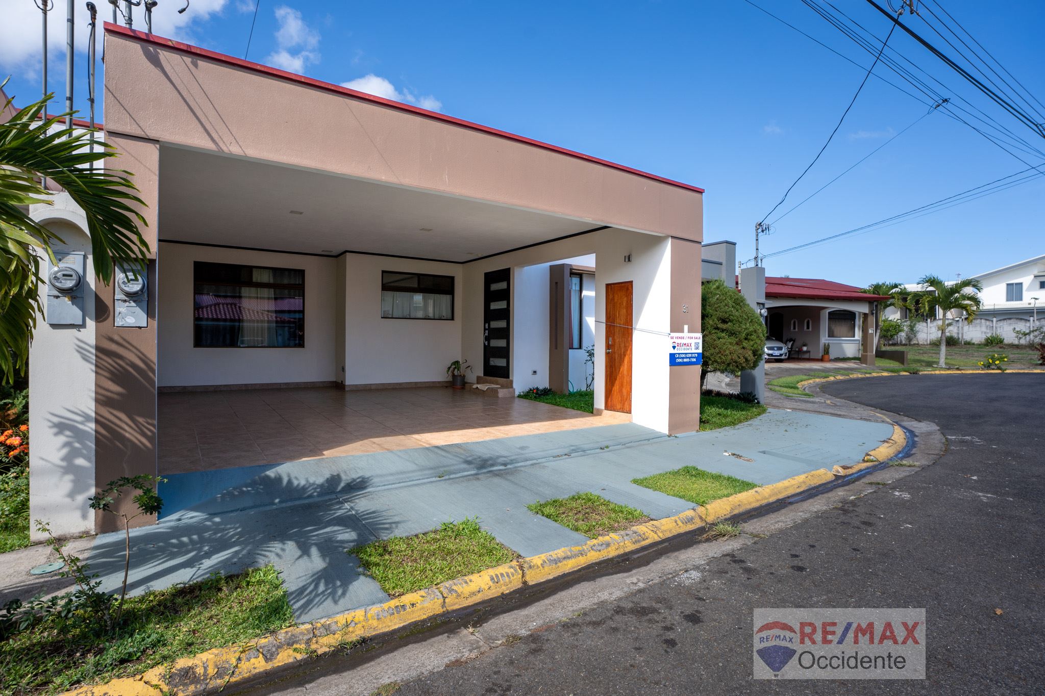 Charming One-Story Home in San Ramon, Costa Rica -  for Rent 